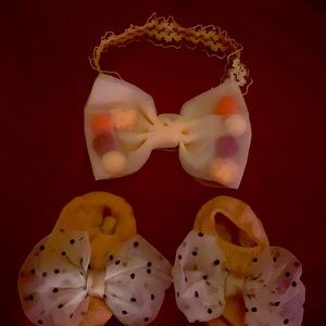 Accsecories and cute sockets with bows